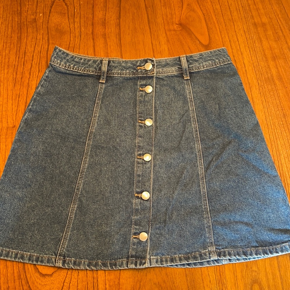 H&M DENIM SKIRT NEVER WORN!